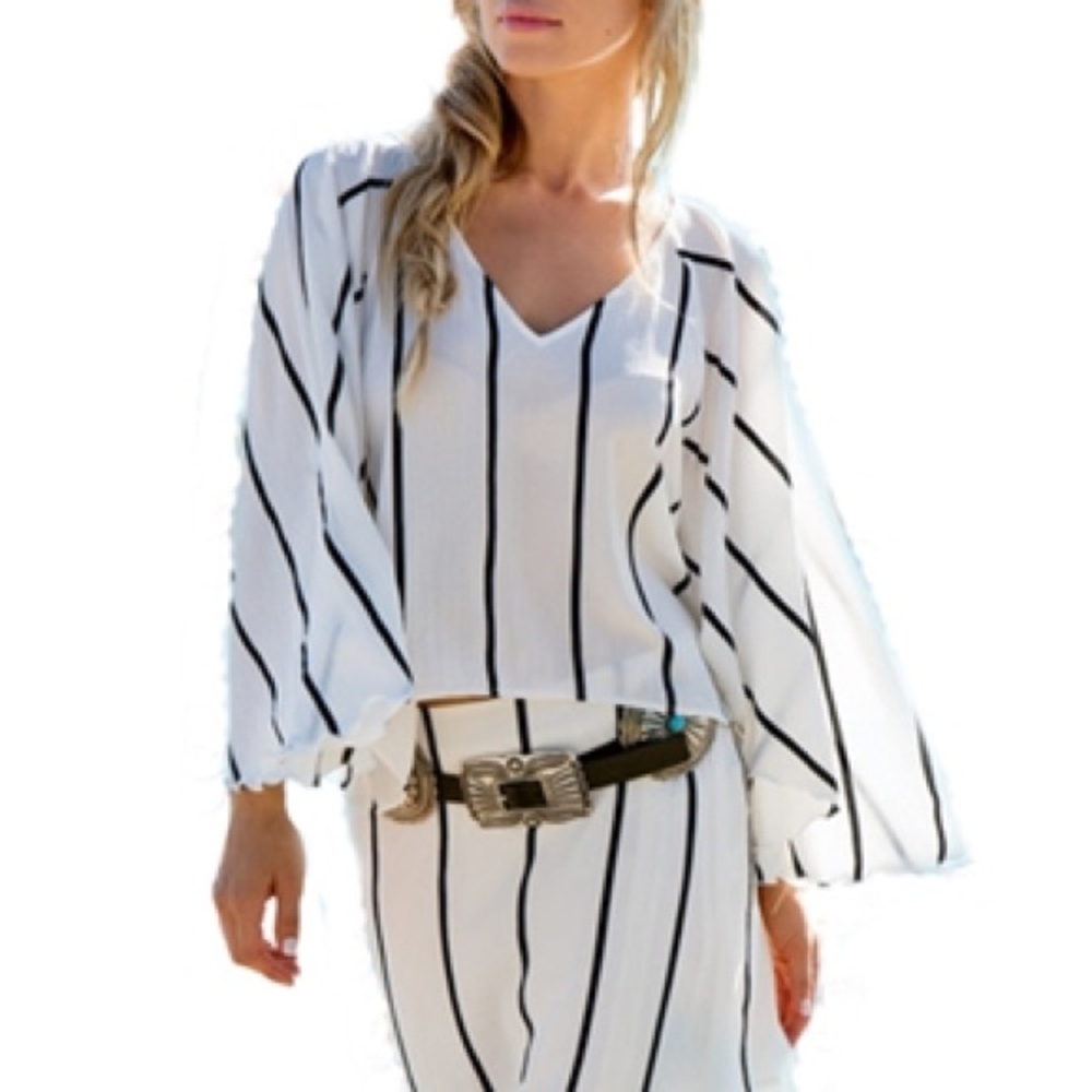 Union of Angels BY CINDY BAPST Ebony Stripe Top LG